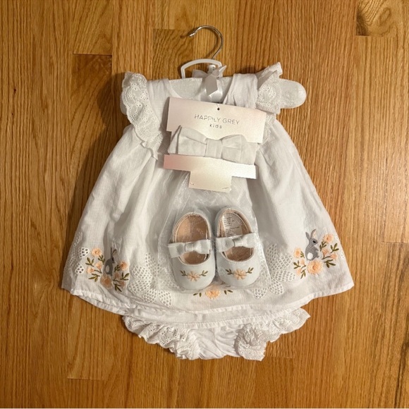 Happily Grey Baby Girl Easter Bunny Dress With Matching Shoes & Diaper Cover - Picture 2 of 13